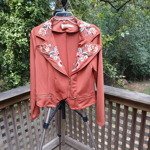 Pumpkin Spice Fabric Moto Style Jacket with Vibrant Floral Embroidery Sz L - Picture 10 of 10